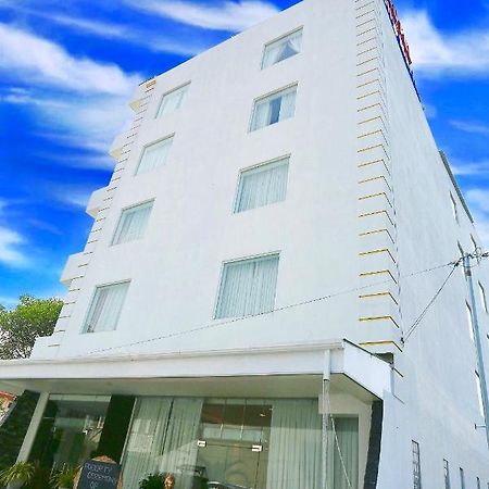 Hotel Nelly Marine Colombo Buitenkant foto
