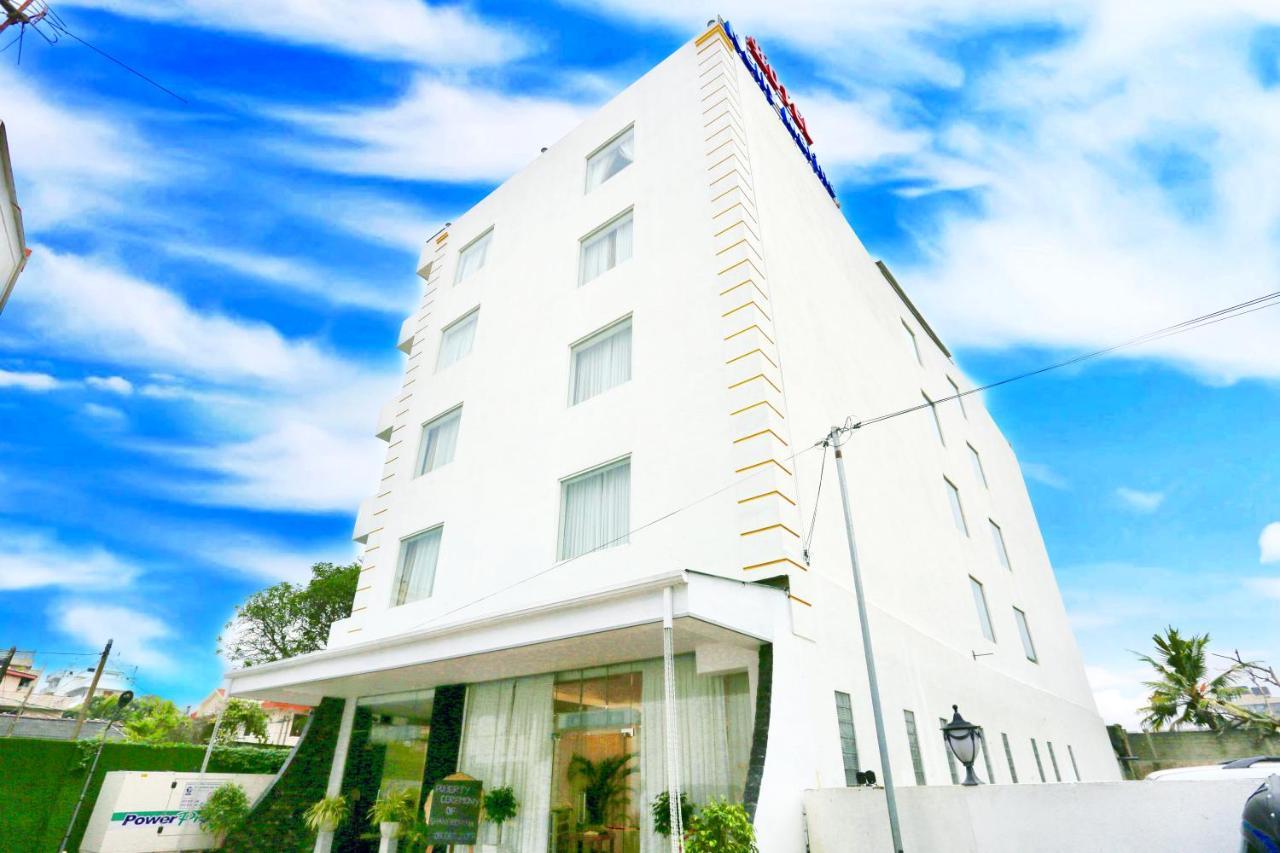 Hotel Nelly Marine Colombo Buitenkant foto